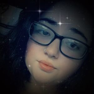 Meet your Posher, Lacey